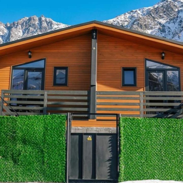 Same Cottage Kazbegi Exteriér fotografie